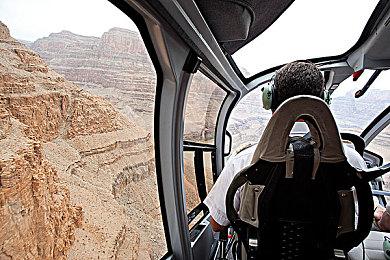 Switch版《猎天使魔女3》游戏容量为系列最大